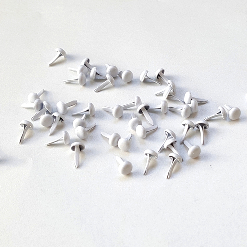 500pcs 4.5mm White  Metal Brad - Papercraft Supply Invitation recension och pris